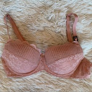 NWT VS DREAM ANGELS DEMI BRA
